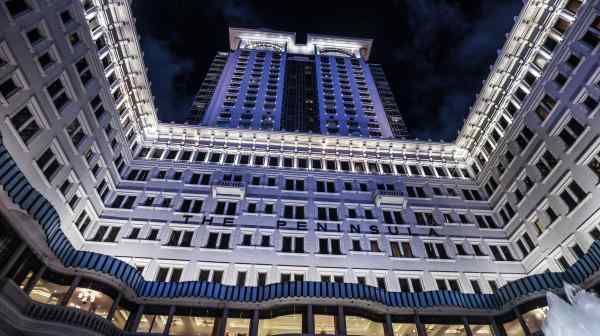 The Peninsula Hotel in Hong Kong. The luxury group has struggled to maintain earnings momentum.&nbsp;(Photo by Ken Kobayashi)