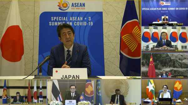 Japanese Prime Minister Shinzo Abe participates in the "ASEAN Plus Three" virtual leaders' summit in April. Southeast Asian leaders and their counterparts from China, Japan and South Korea spoke via video links to draw up a strategy to overcome the crisis.