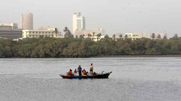 Fishermen in Karachi: The Delta Blue Carbon mangrove restoration project in Pakistan has&nbsp;had&nbsp;a positive impact on the local fishery community.