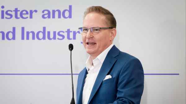 Mike McDermott, chief global supply officer and executive vice president at Pfizer, speaks&nbsp;at the opening of Pfizer's new plant in Singapore's Tuas Biomedical Park&nbsp;on July 23.&nbsp;