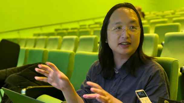 Former Taiwanese Digital Minister Audrey Tang speaks with reporters in Sydney on Aug. 13. (Photo by Rurika Imahashi)