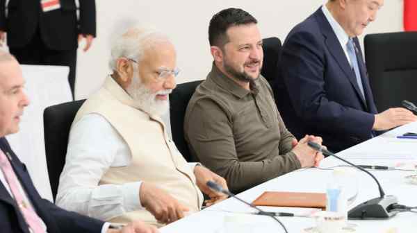 Indian&nbsp;Prime Minister Narendra&nbsp;Modi&nbsp;talks with Ukrainian President Volodymyr Zelenskyy during&nbsp;the G7 leaders' summit in Japan's Hiroshima in 2023. (Ministry of Foreign Affairs of Japan/Handout&nbsp;via Reuters)