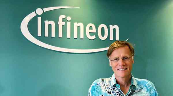 Infineon CEO Jochen Hanebeck at&nbsp;the company's chip plant in Kulim, Malaysia. (Photo by Cheng Ting-Fang)