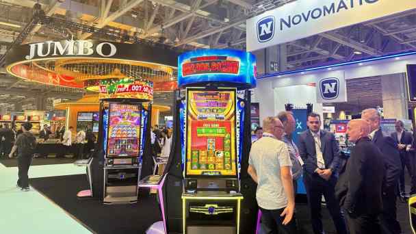 Many companies showed off their products at the G2E Asia&nbsp;casino expo held in Macao, on June 4. (Photo by Kensaku Ihara)