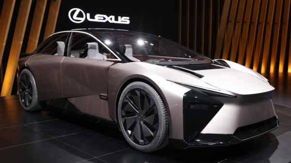 The Lexus LF-ZC, an EV set to be released in 2026, will use gigacasting for parts. (Photo by Yuki Nakao)